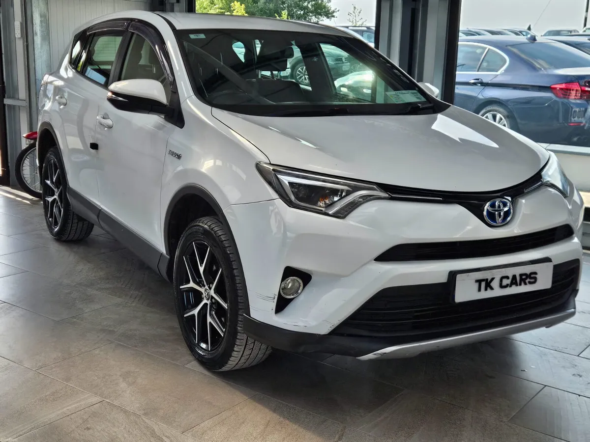 16 TOYOTA RAV4 HYBRID - Image 1