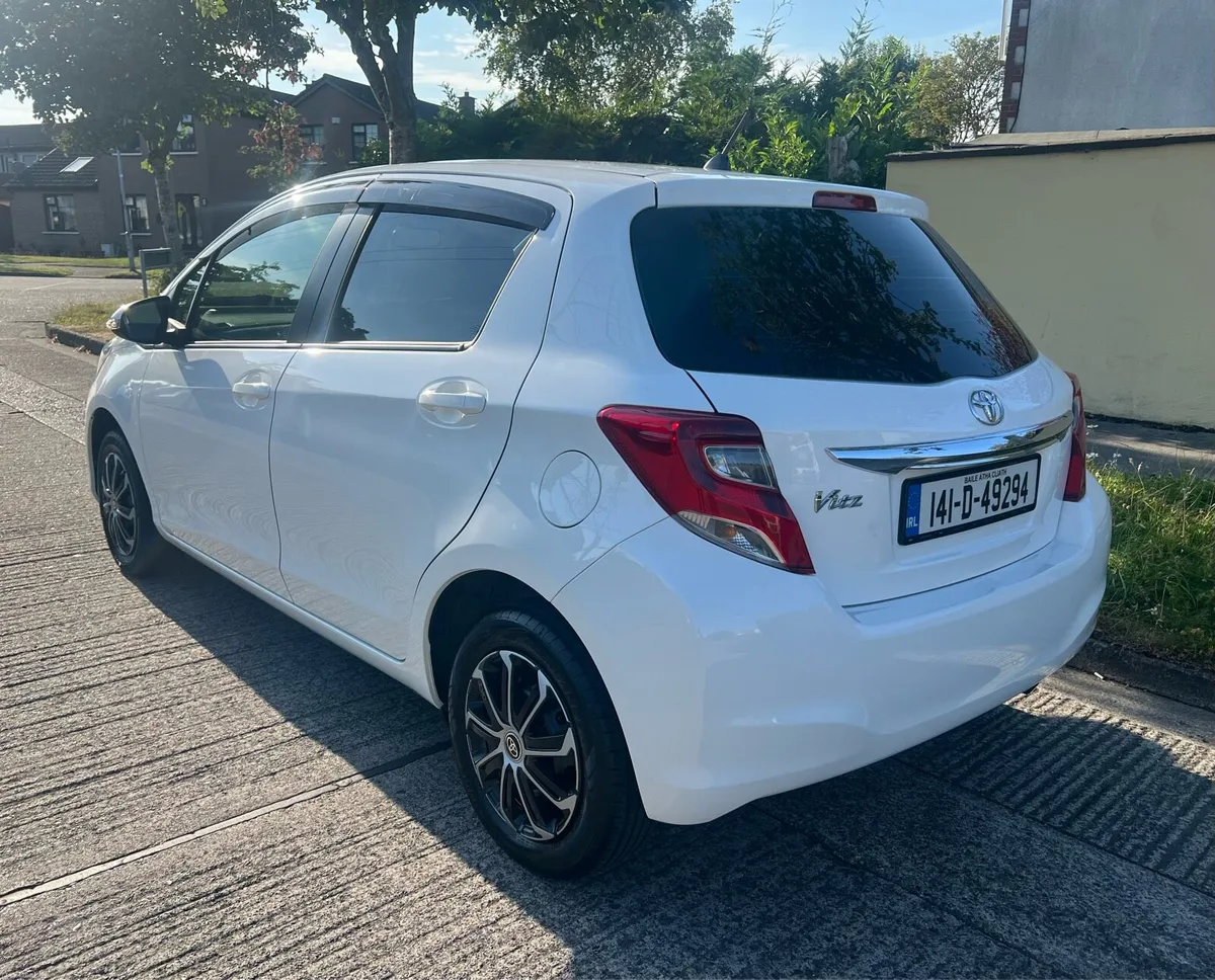 Toyota Yaris/Vitz Auto Nct 18/02/27 & Tax 30/03/27 - Image 4