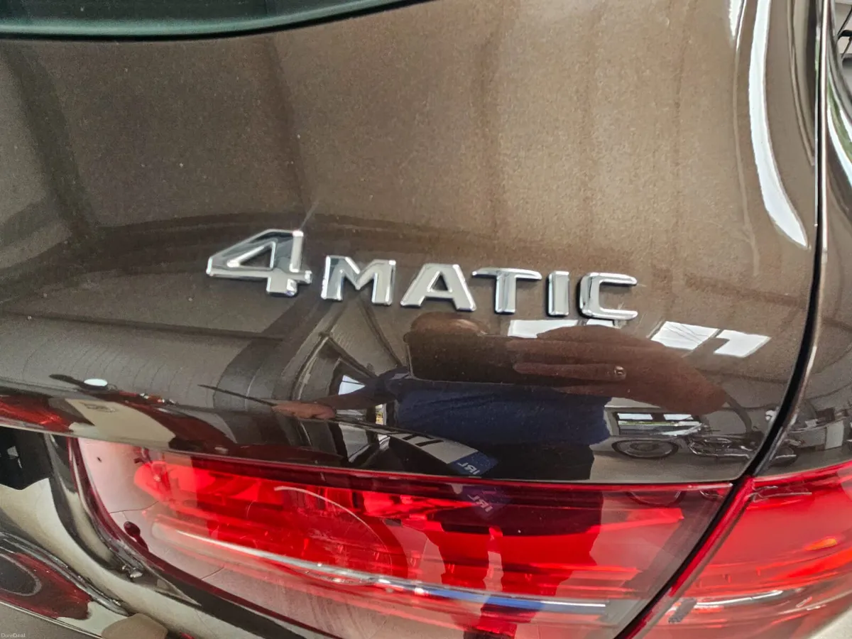 17 MERCEDES BENZ GLC 220 D 4MATIC - Image 2