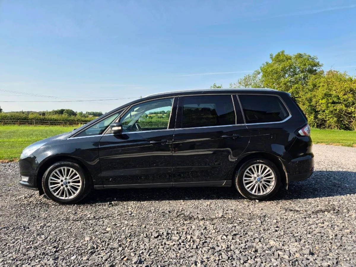FORD GALAXY TITANIUM MODEL 7 SEATER 2017 - Image 2
