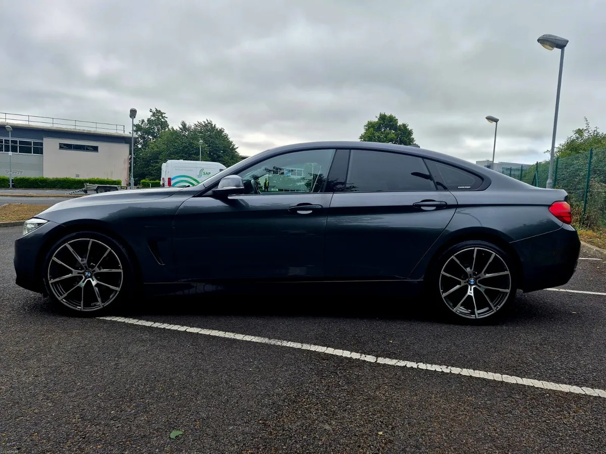2017 BMW 420D SE WITH M SPORT ALLOYS - Image 4