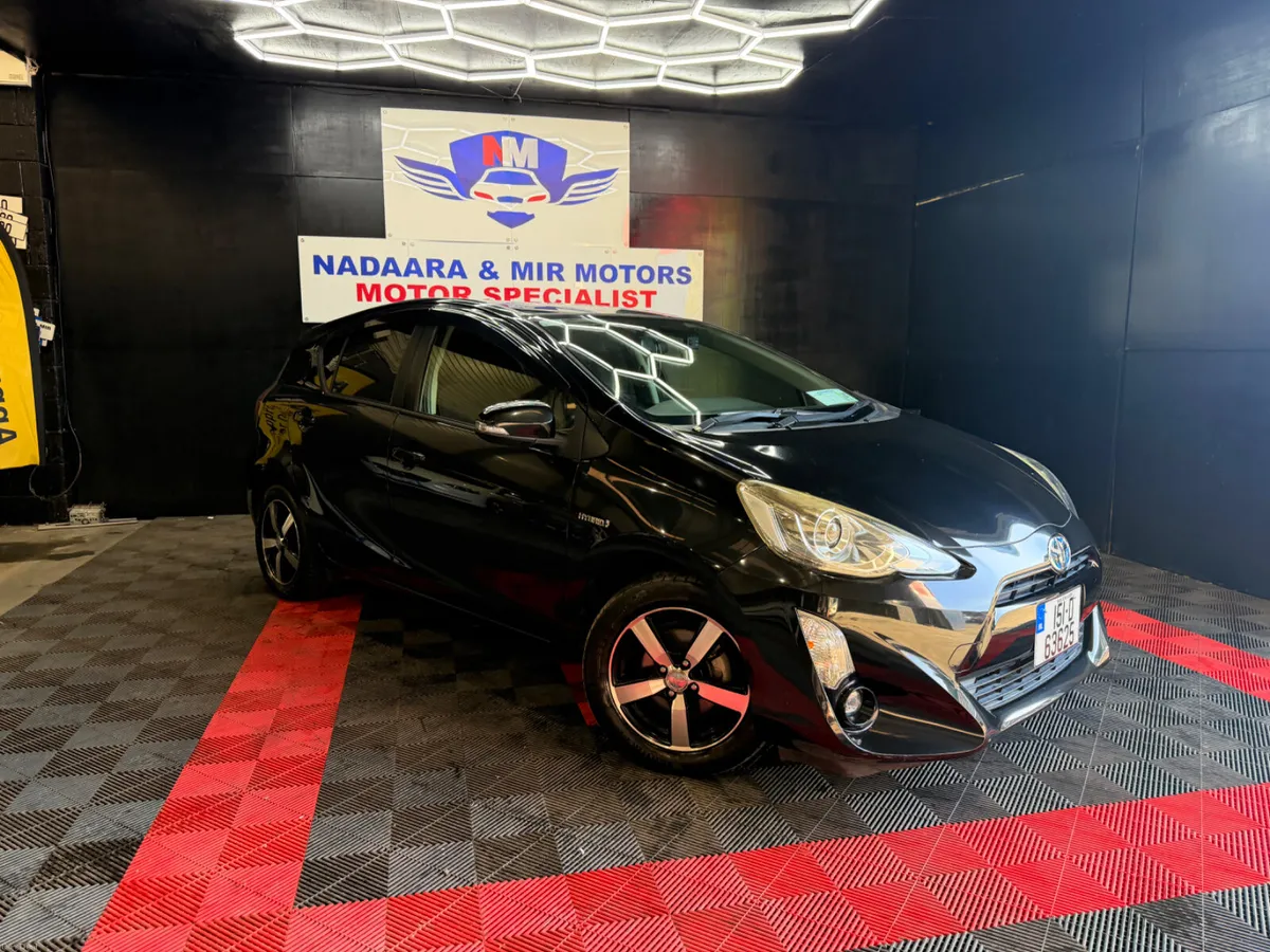 Toyota Aqua 2015 - Image 2