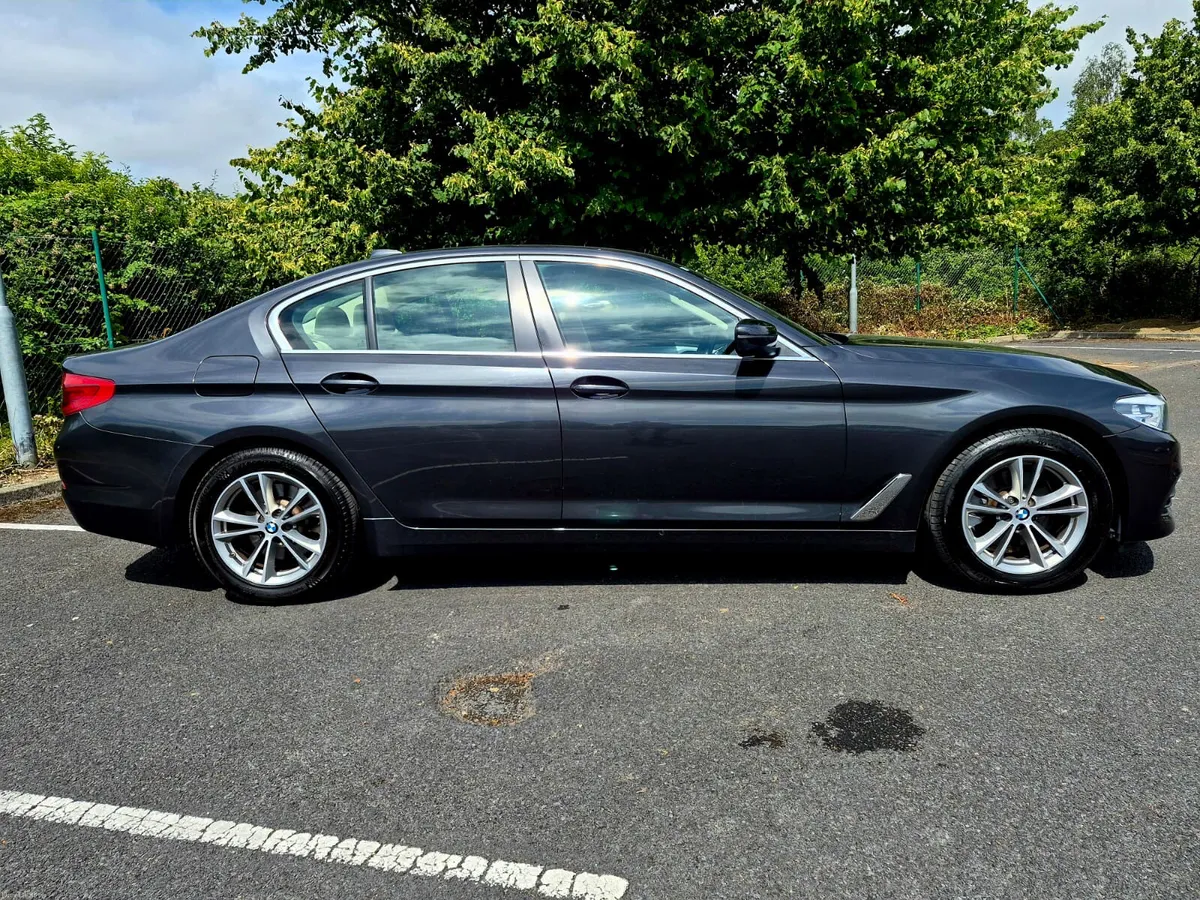 2020  BMW 520D SE AUTOMATIC LOW MILES - Image 2