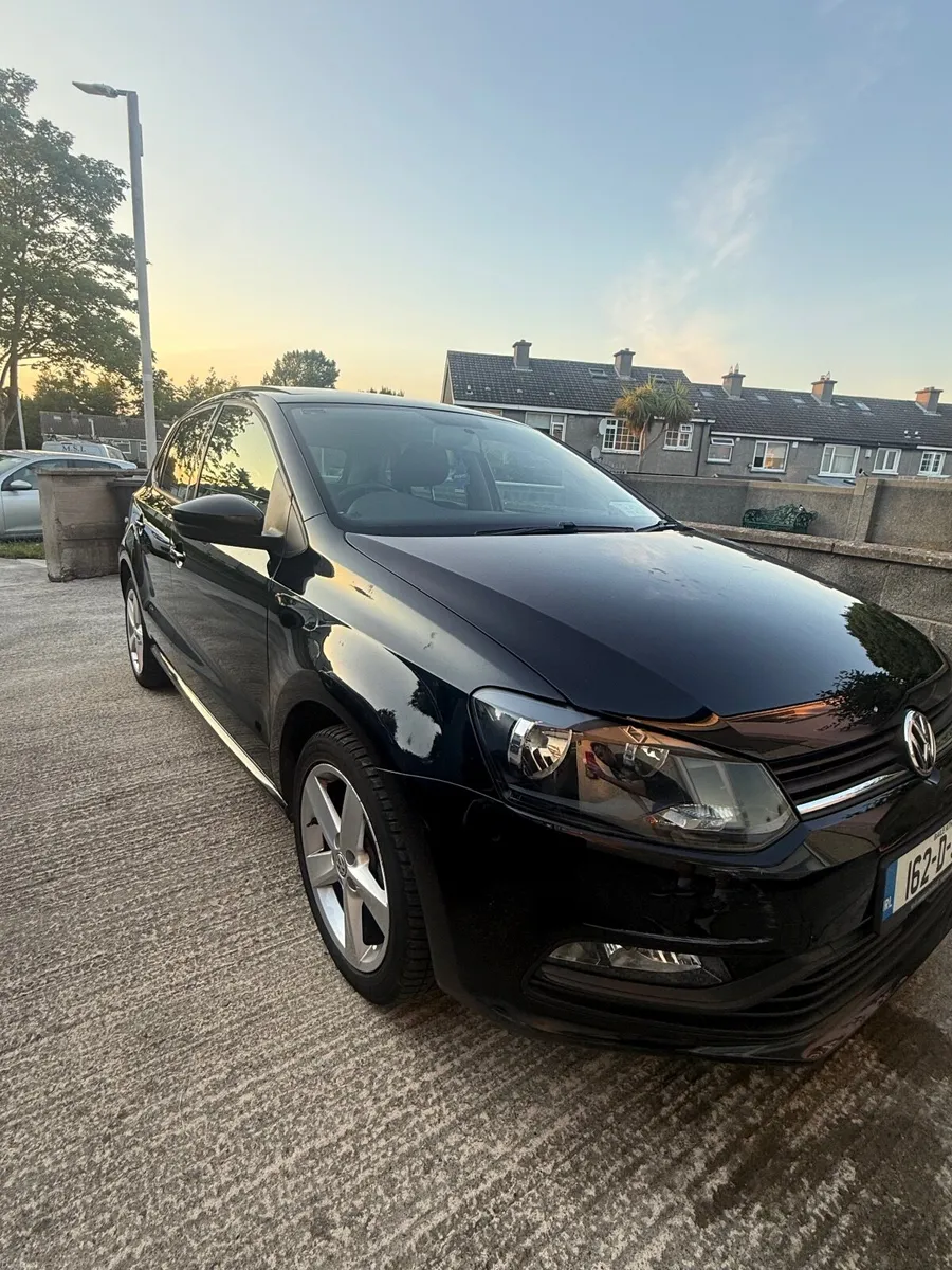 Volkswagen Polo 2016 - Image 2