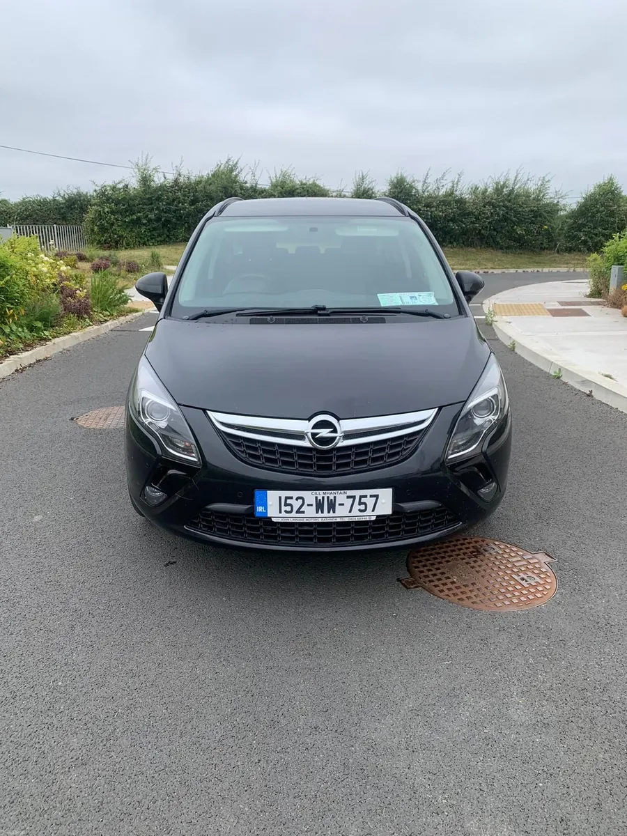 Opel Zafira 2015 - Image 1
