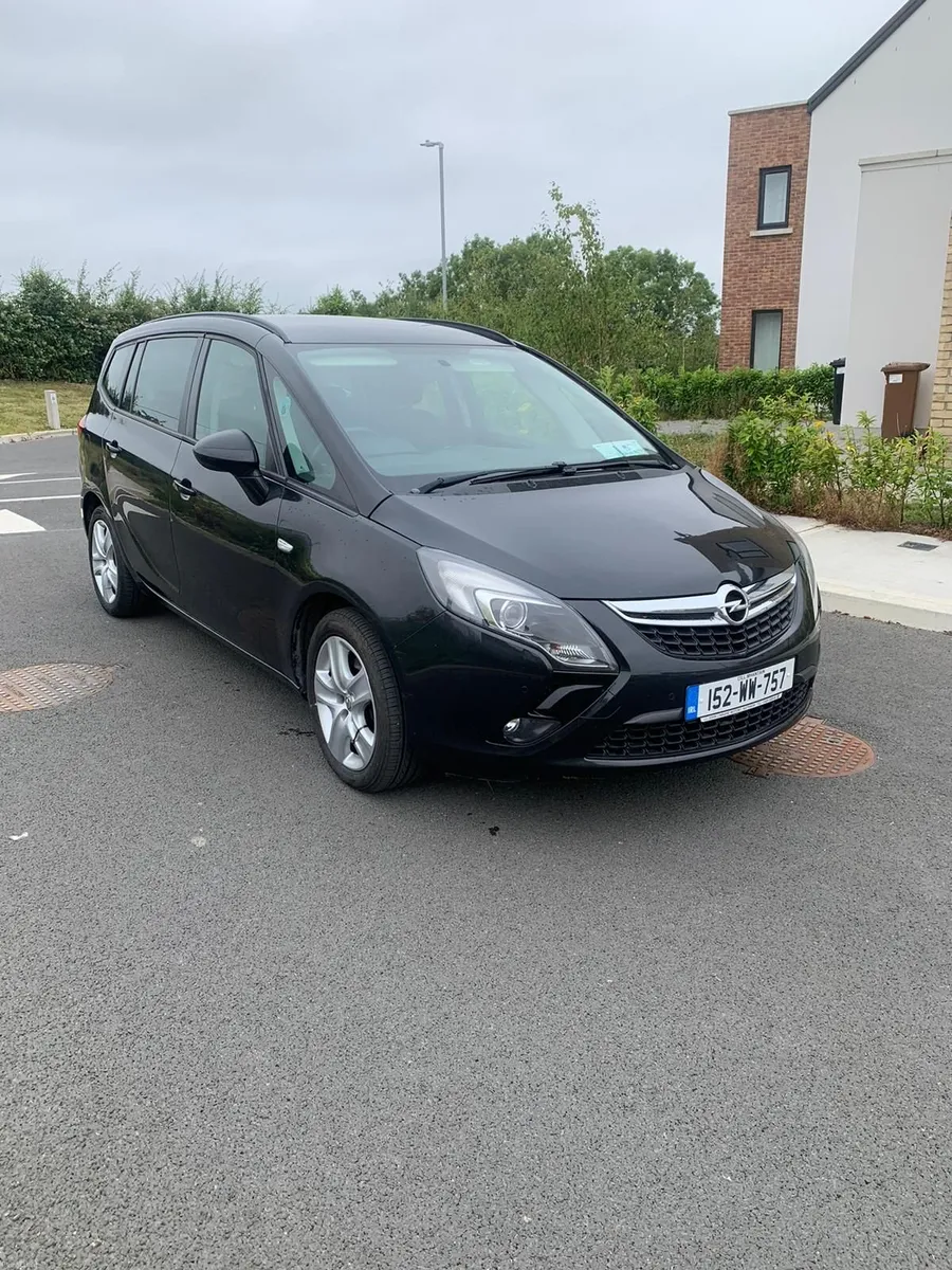 Opel Zafira 2015 - Image 2