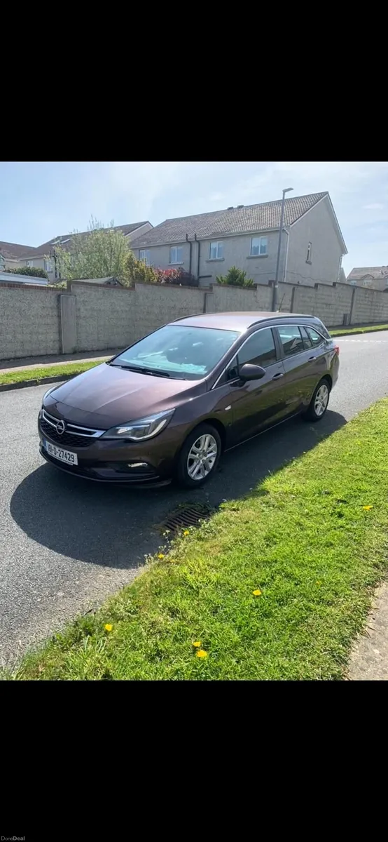 Opel Astra 2018 - Image 4
