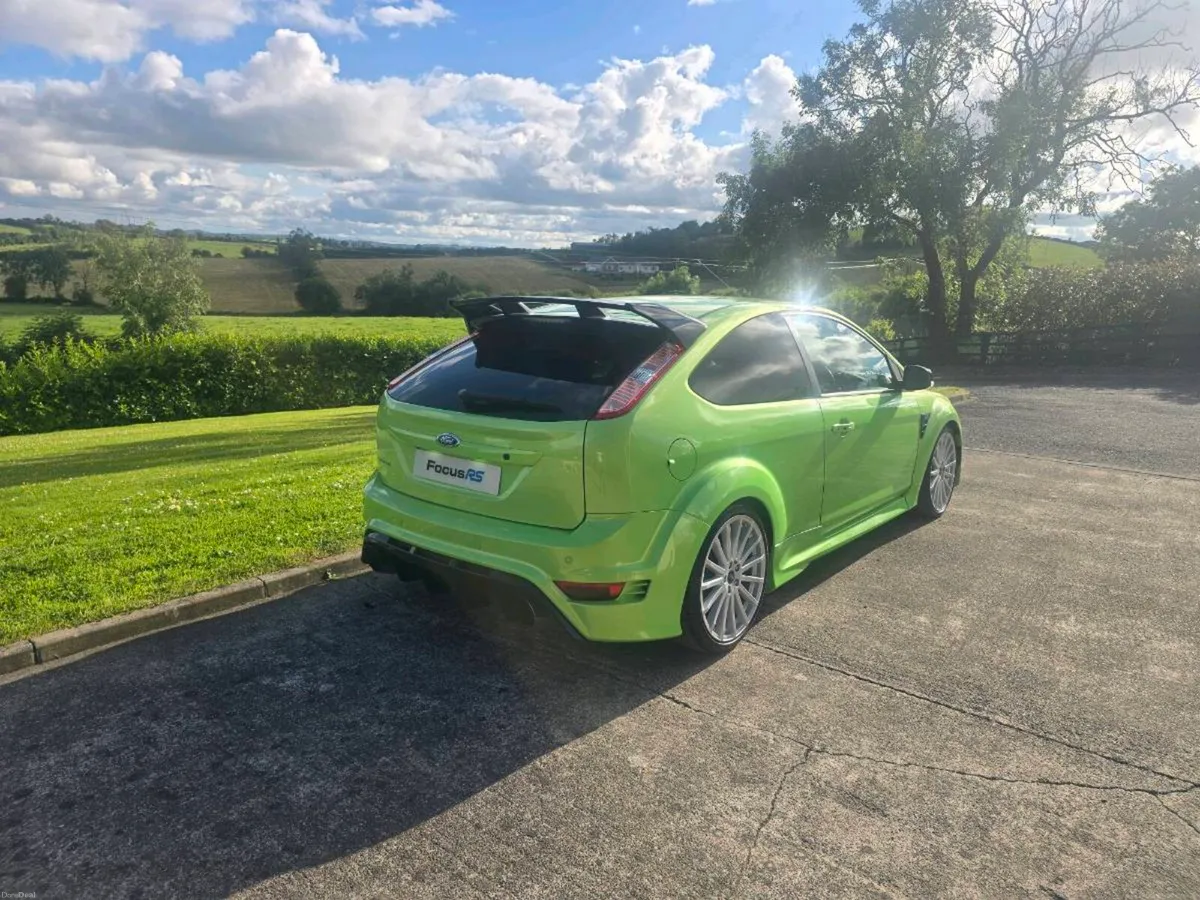 Ford Focus RS Chaser Twincam Cosworth M3 M5 Evo - Image 4