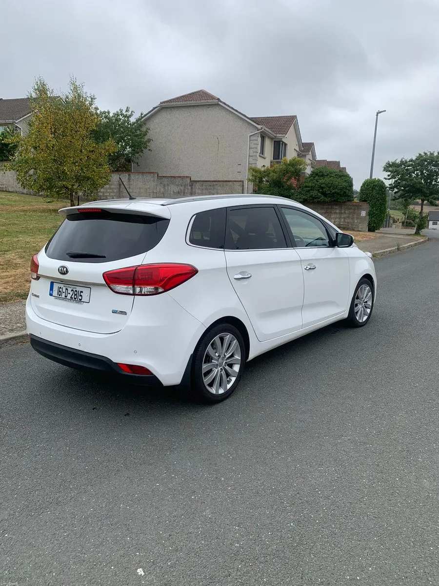 Kia Carens 2016 - Image 6