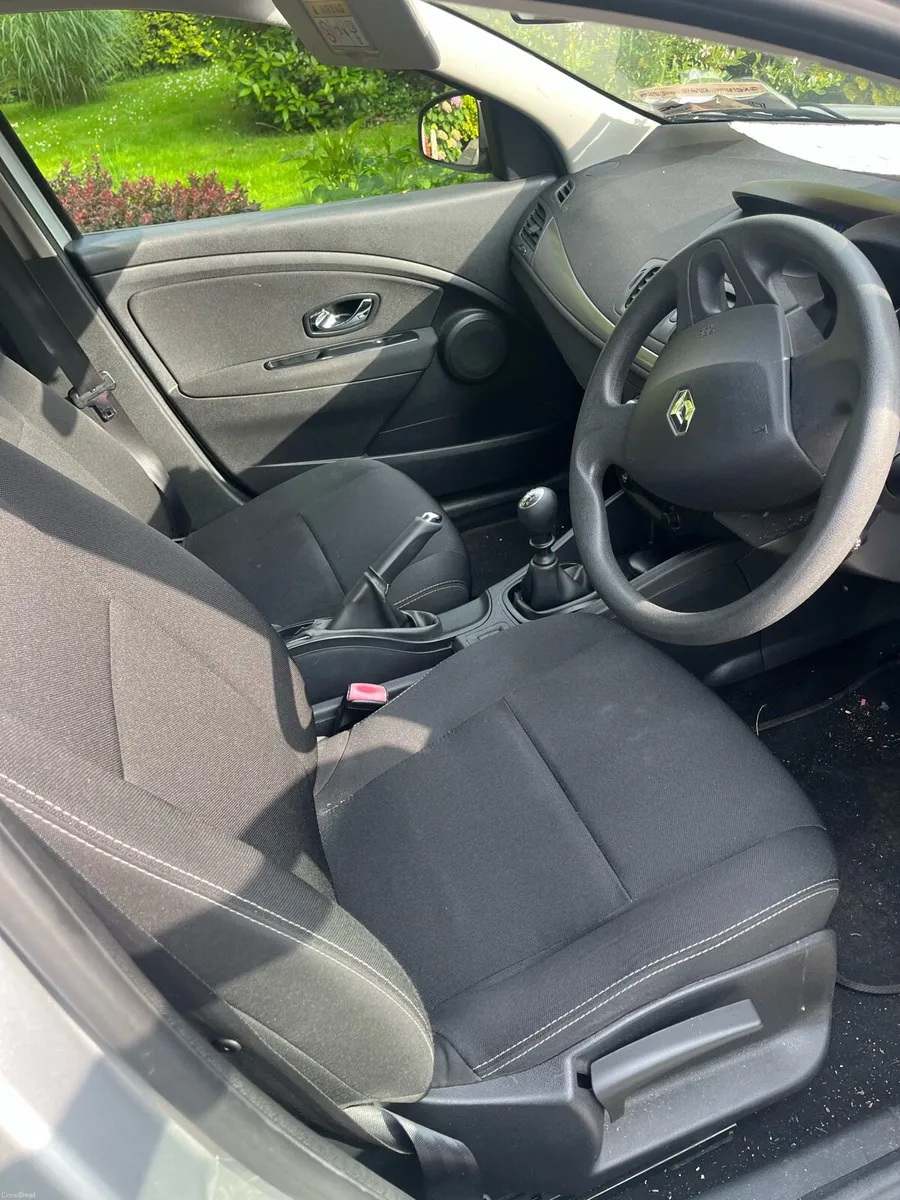 Renault fluence 6speed 2015 - Image 6