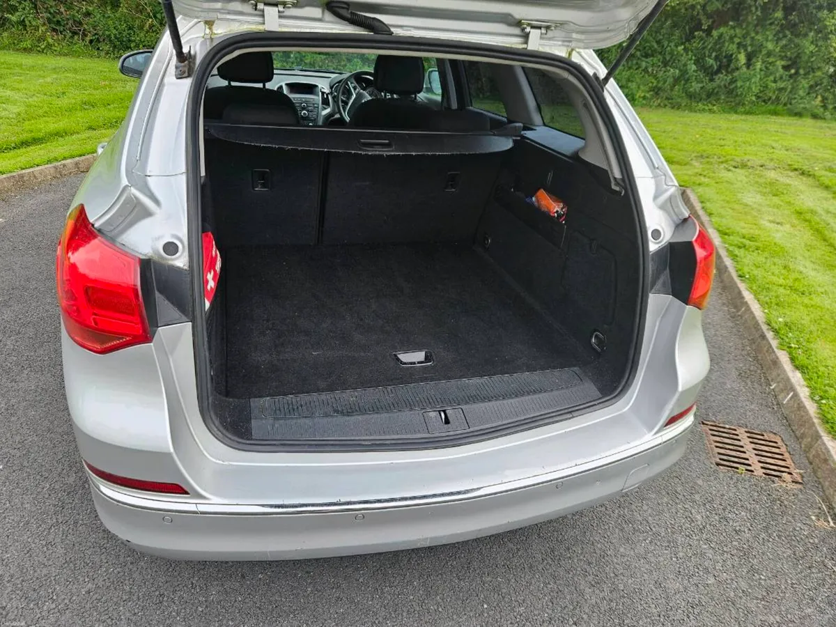 151 Astra Estate - Image 6