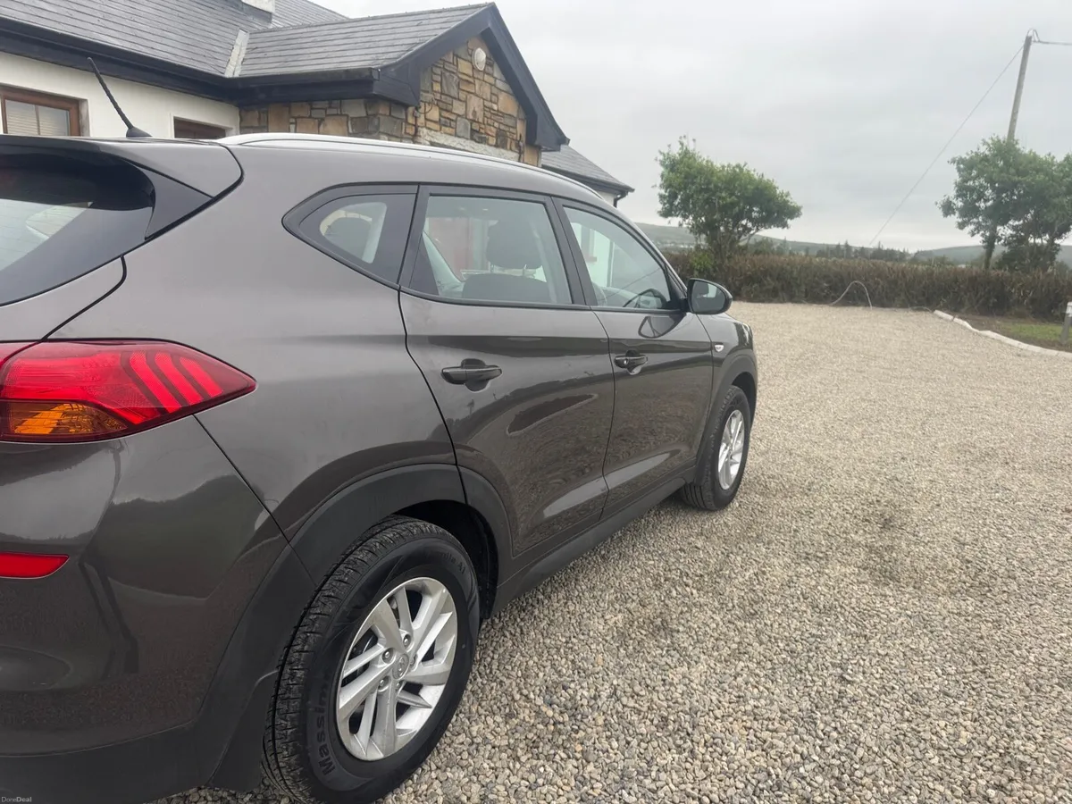 Hyundai tuscon - Image 3