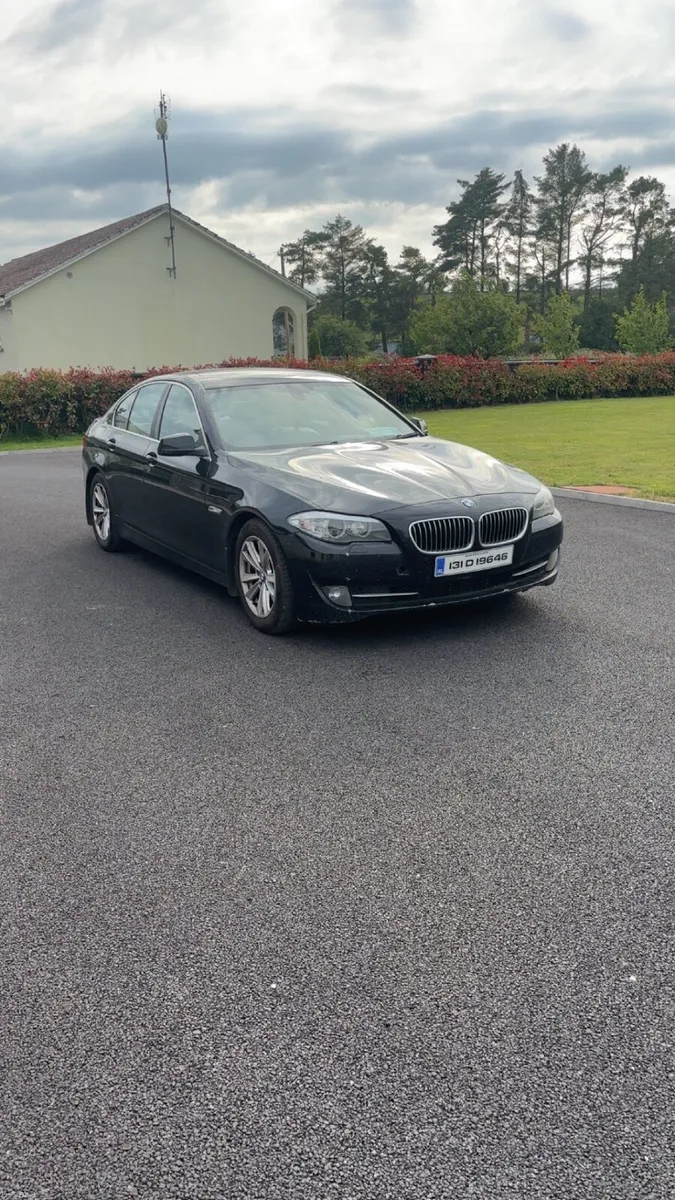 BMW 5-Series 2013 - Image 1