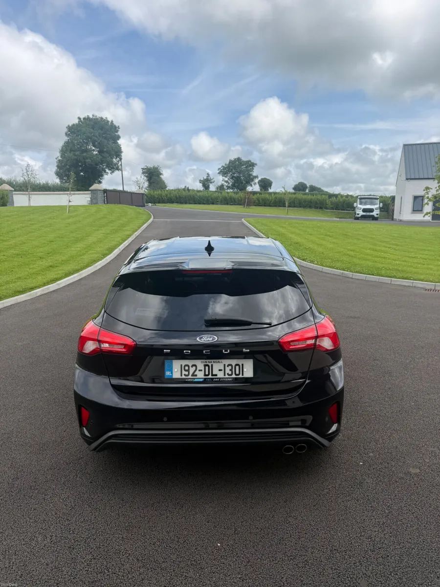 192 Ford Focus ST Line X - Image 5