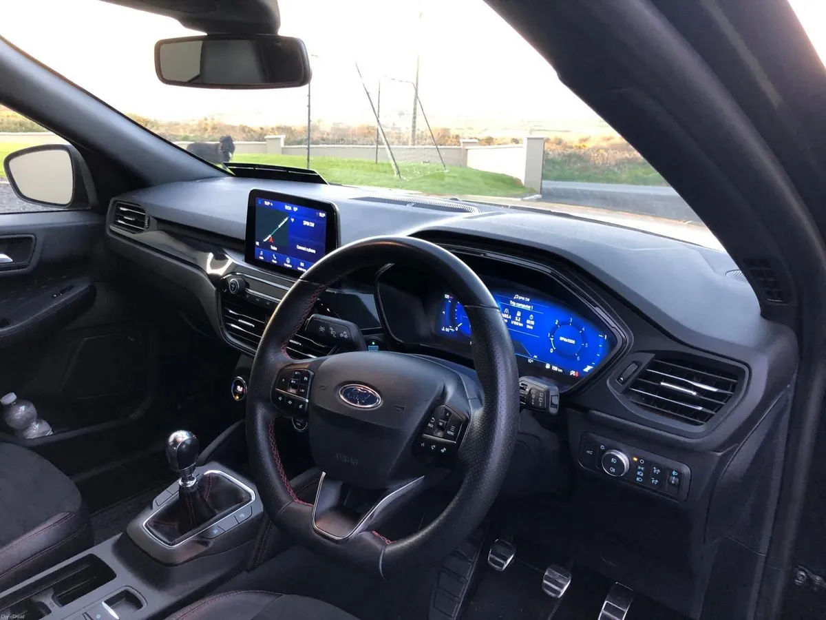 FORD KUGA 1.5d ST-line X edition TOP SPEC - Image 4