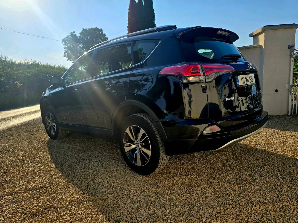 Toyota Rav 4 - Full Main Dealer Service History - Image 4