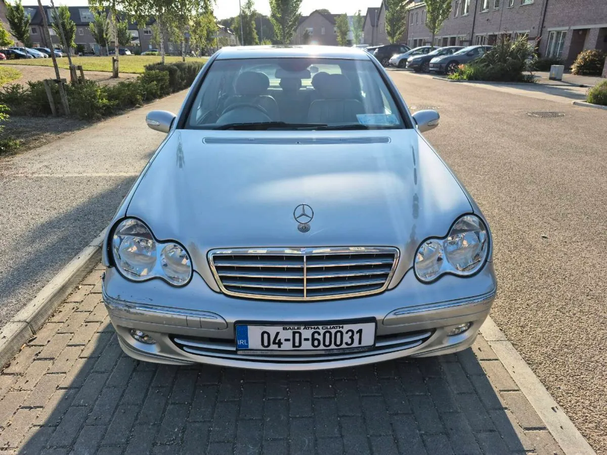 ​Mercedes-Benz C180 * 100,000km * Auto - NCT 12/26 - Image 3