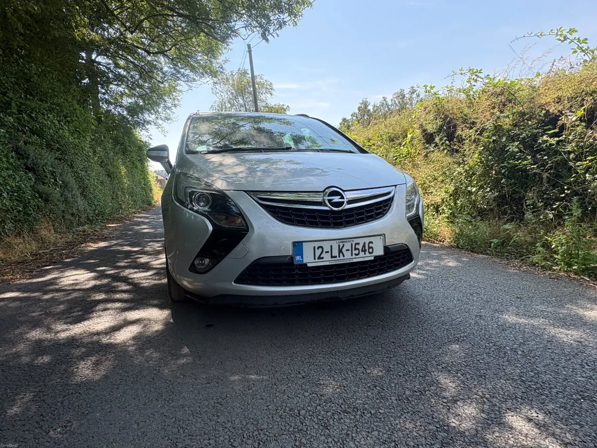 Opel Zafira 2012 - Image 2