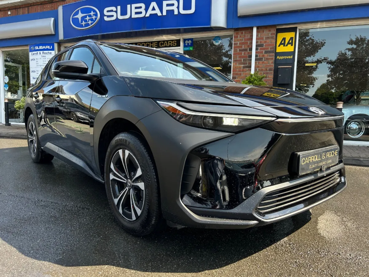 Toyota bZ4X PURE-EV SUV + 100% Battery Health Moba - Image 3