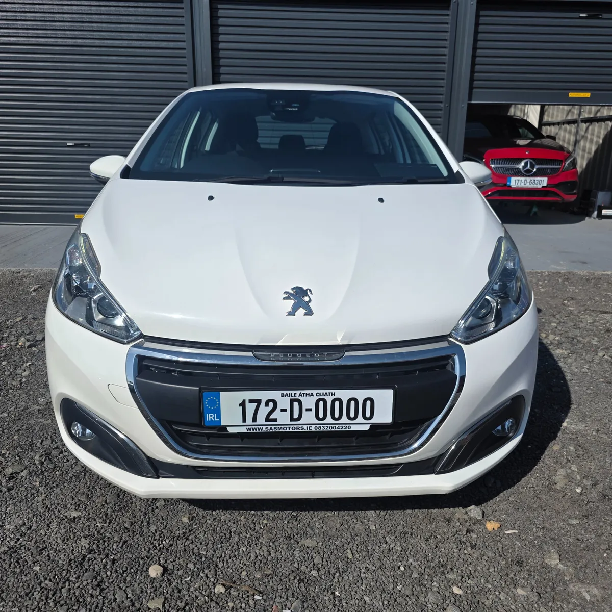 Peugeot 208 Automatic 2017 - Image 3