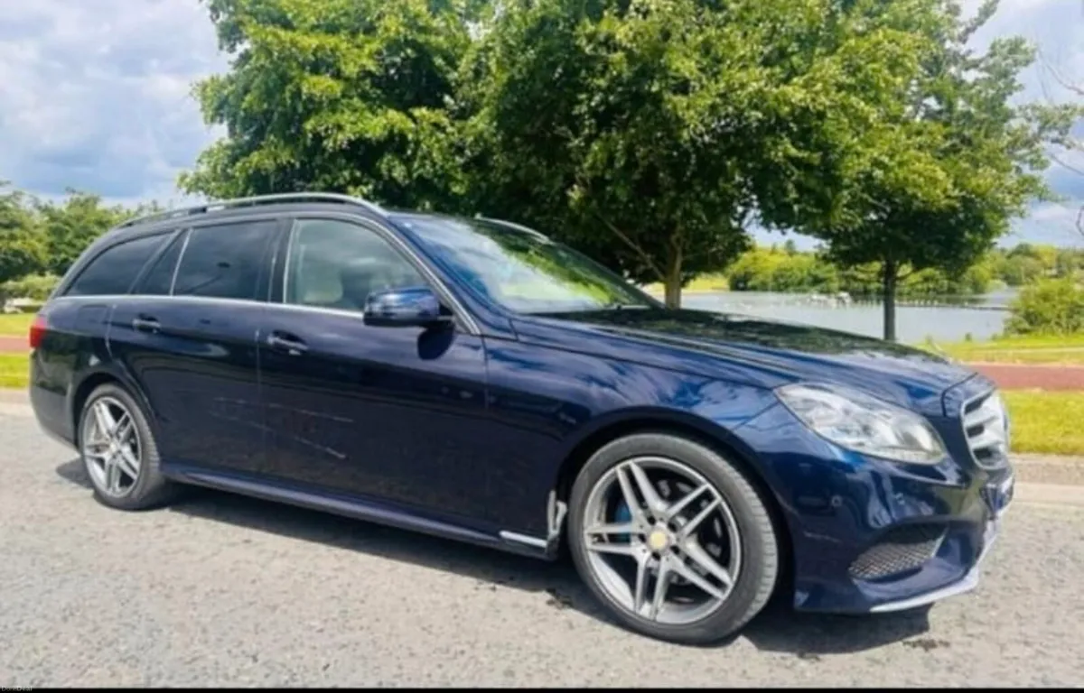 Mercedes Benz e class estate - Image 4
