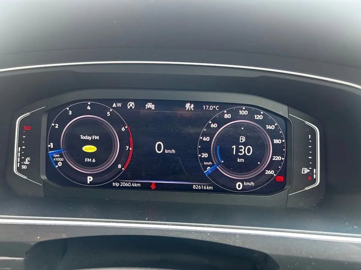 Tiguan Rline 1.5 Tsi D7f 150hp R-line 5dr Auto - Image 3