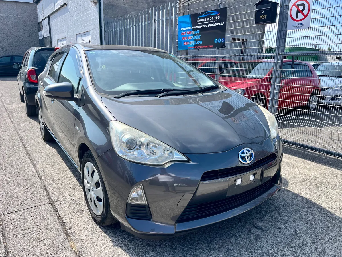 Toyota Aqua Automatic - Image 2