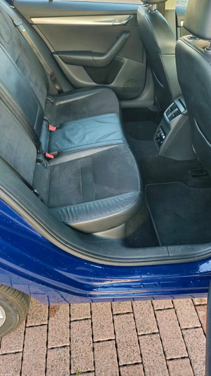 Skoda octavia automatic - Image 5