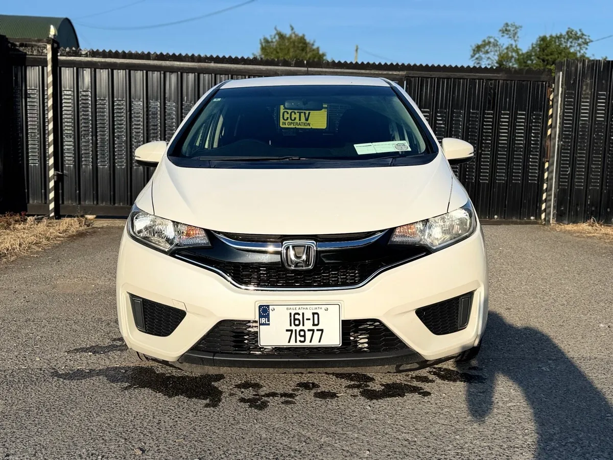 2016 HONDA FIT. VERIFIED 57K KMS. NEW NCT. AUTO1.5 - Image 2