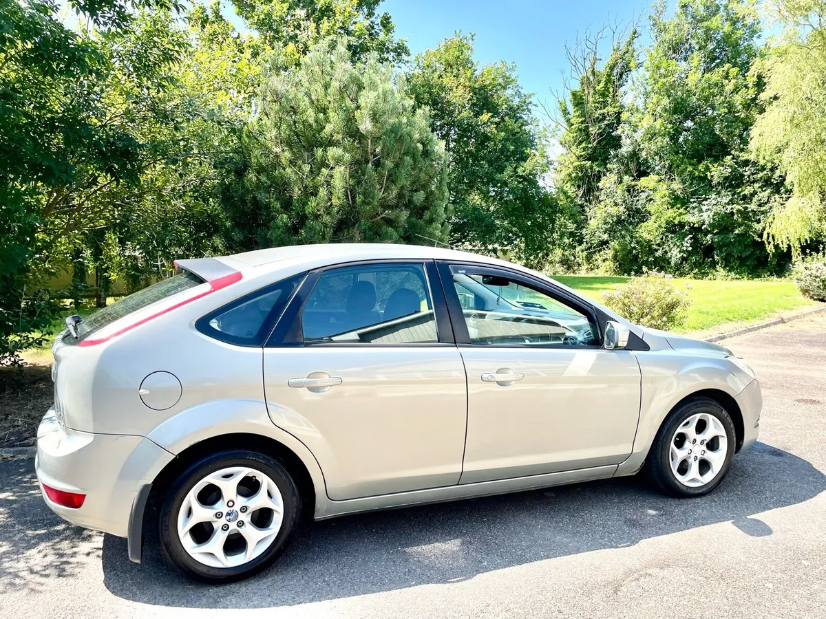 09 Ford Focus 1.6 Tdci Nct/27  €1650 - Image 2