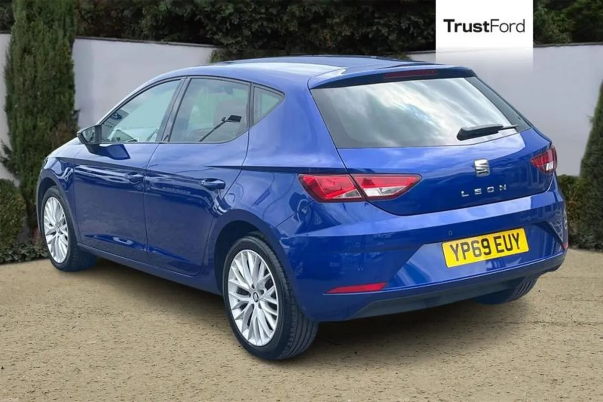 SEAT Leon SE Dynamic - Image 2