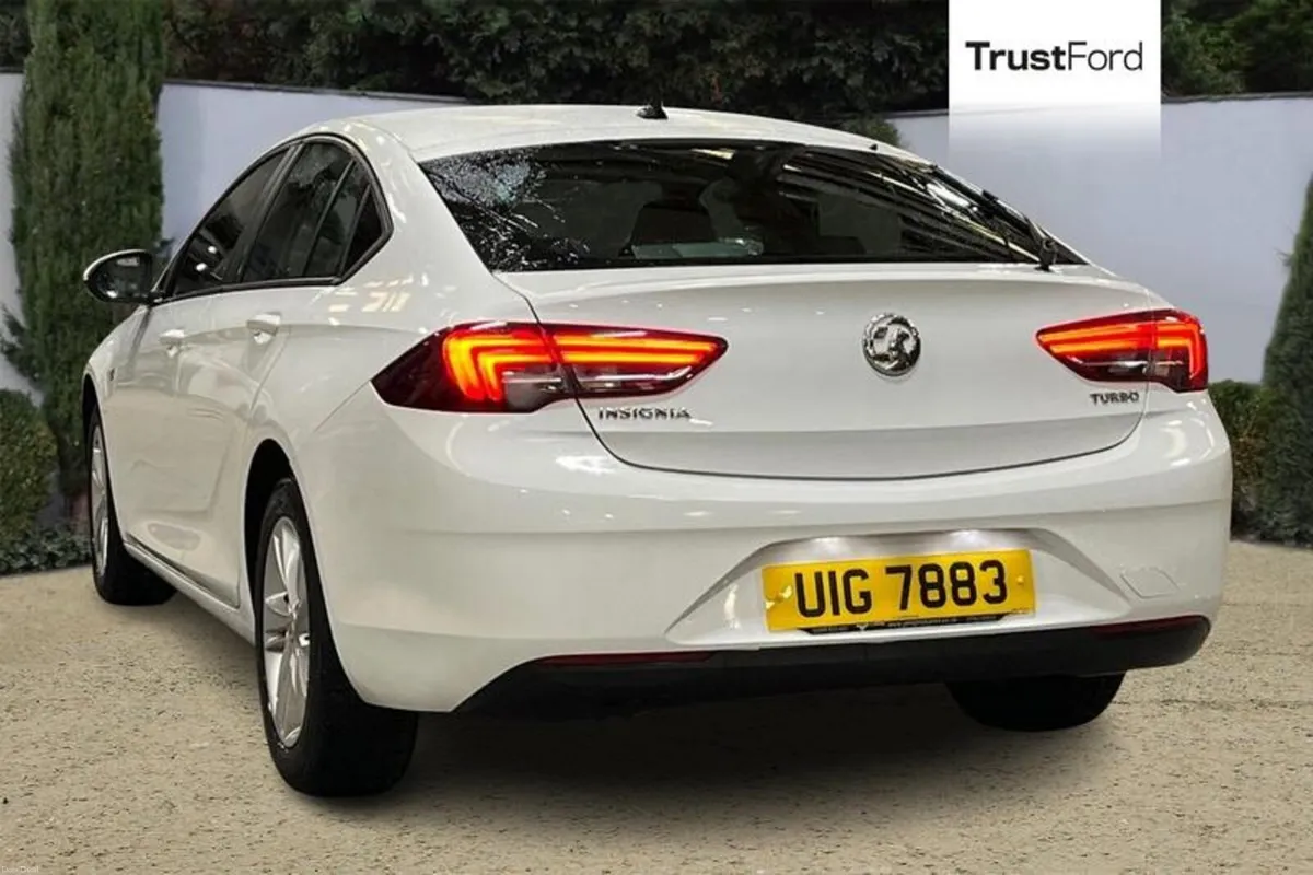 Vauxhall Insignia Design - Image 2