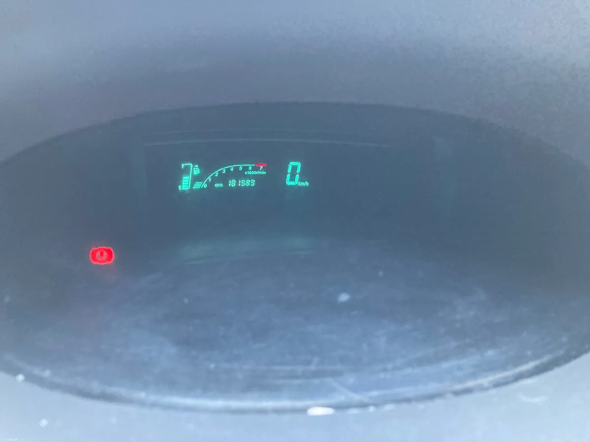 2005 Toyota Yaris 1.0 VVti Nct 07/27 - Image 4