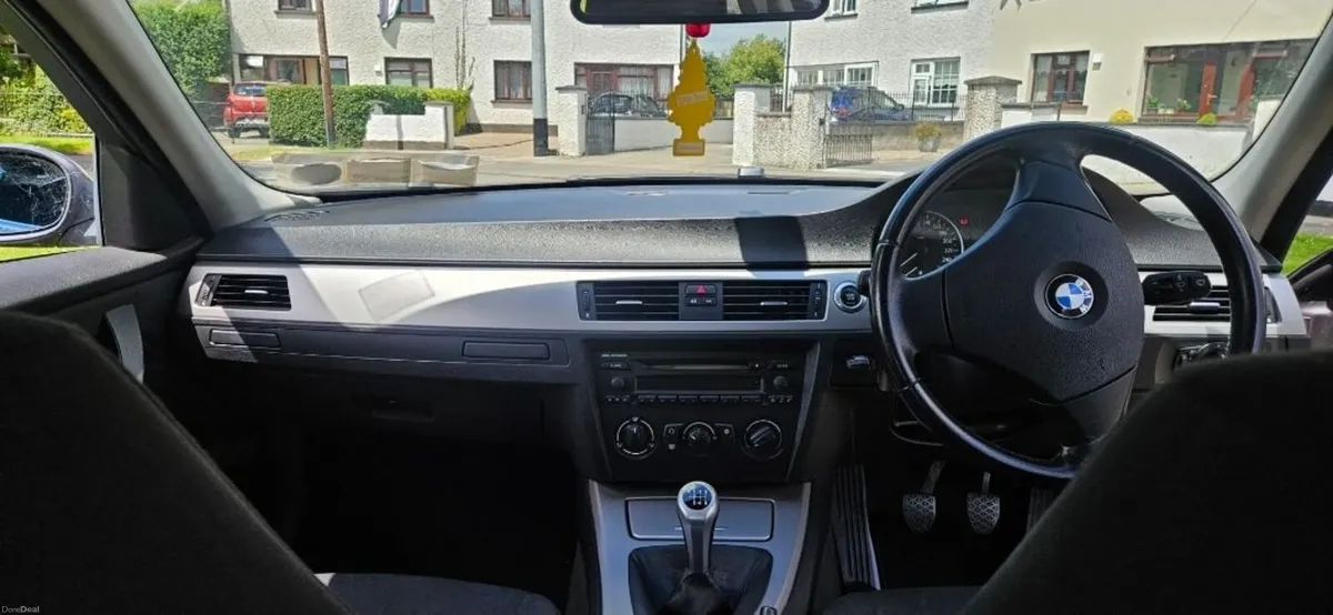 BMW 3-Series 2006 - Image 3