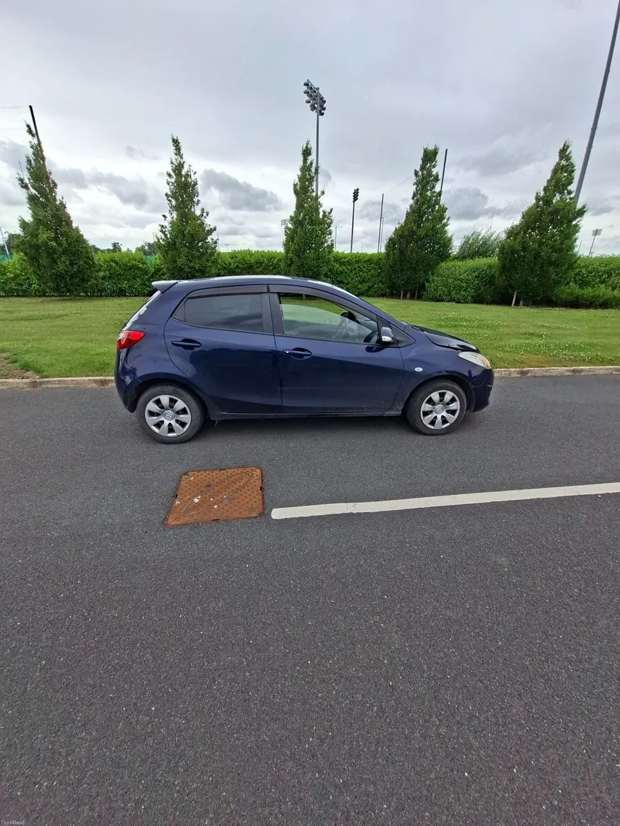 Mazda Demio 2013auo - Image 1