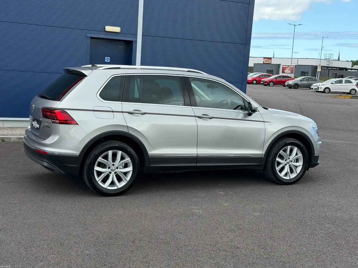19 VW Tiguan Highline Auto 4 motion Massive spec - Image 5
