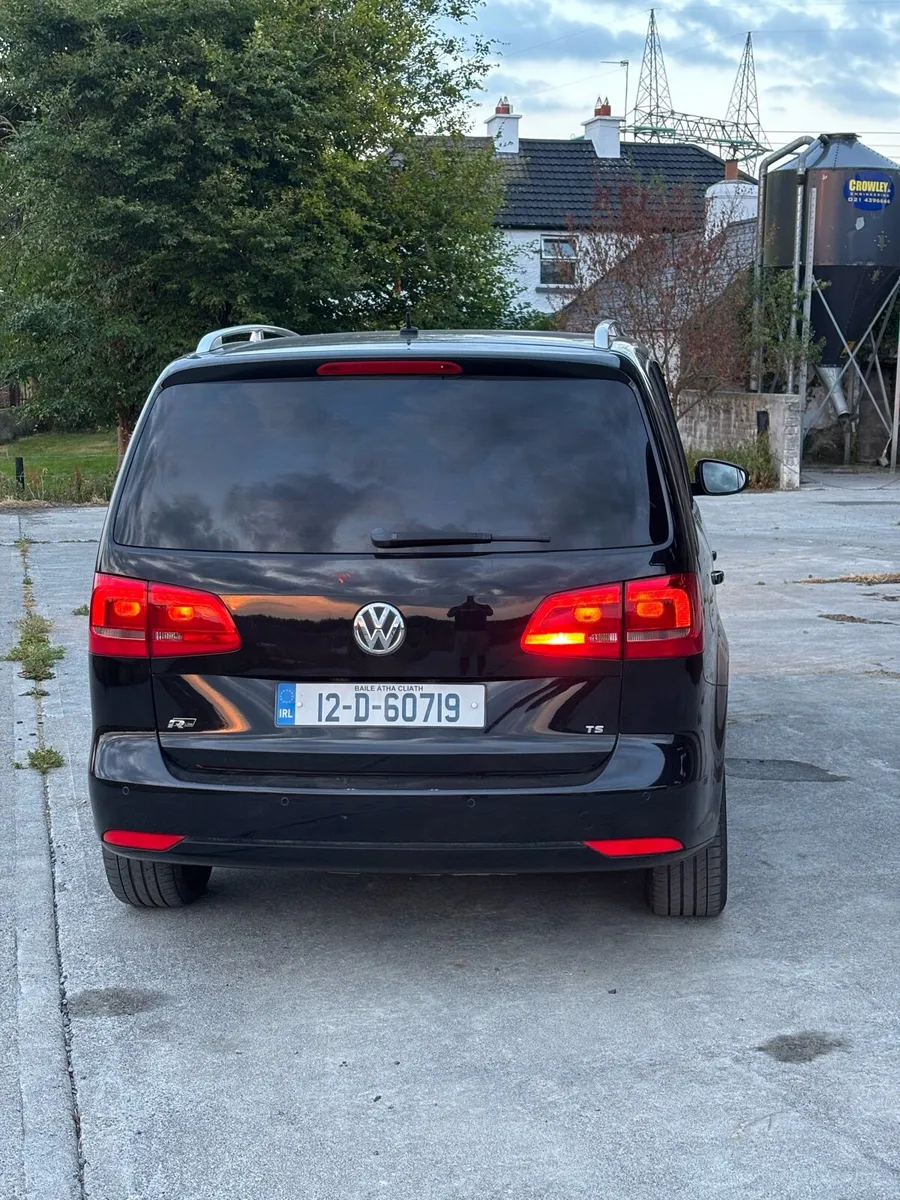 Automatic vw Touran - Image 6