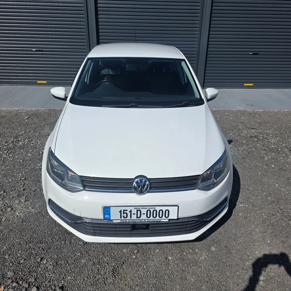 Volkswagen Polo Automatic 2015 Low Miles - Image 4