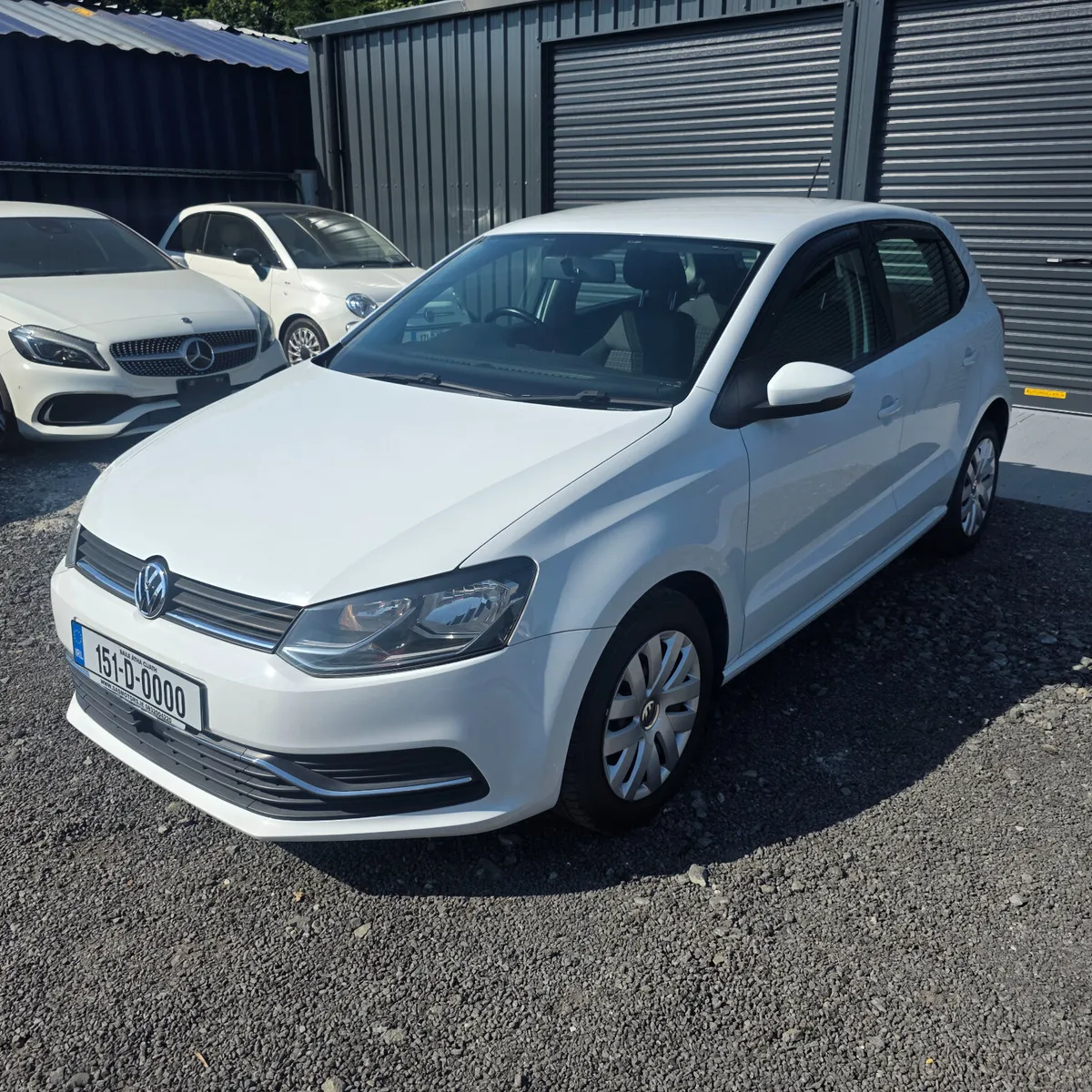 Volkswagen Polo Automatic 2015 Low Miles - Image 5