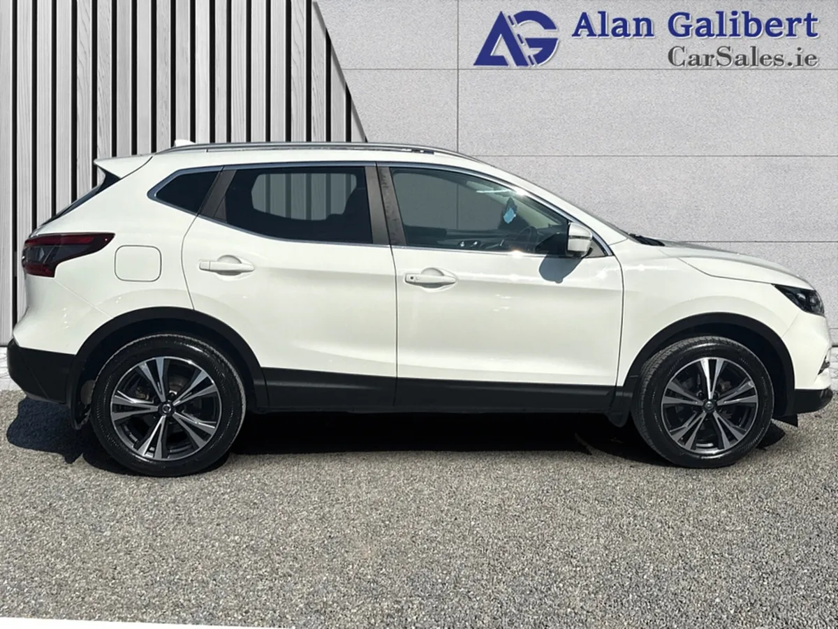 Nissan Qashqai 1.5 DSL SV PREMIUM - Image 3