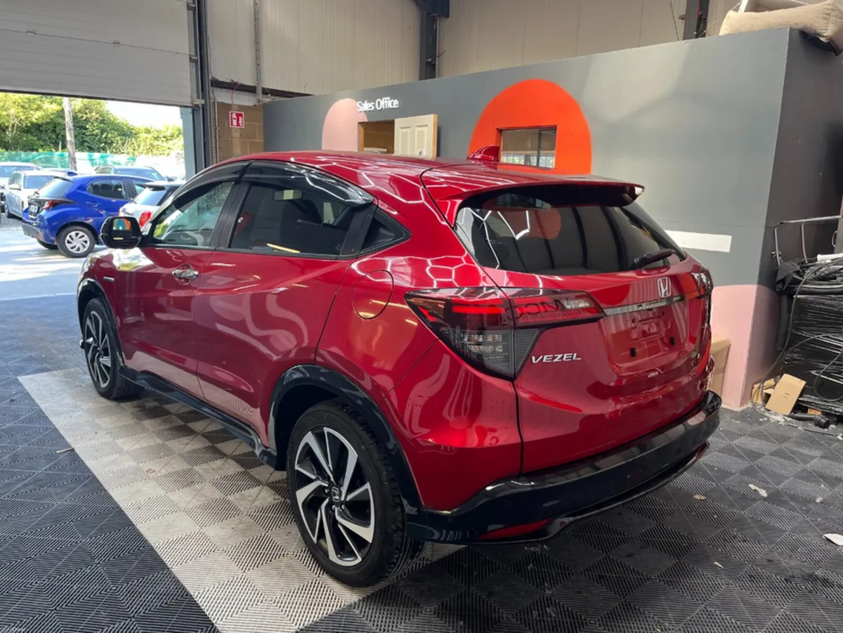 Honda Vezel 2020 HONDA VEZEL HYBRID RS 1.5 AUTOMAT - Image 4