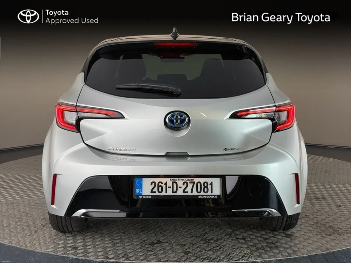 Toyota Corolla Lunasport Hatchback - Image 4