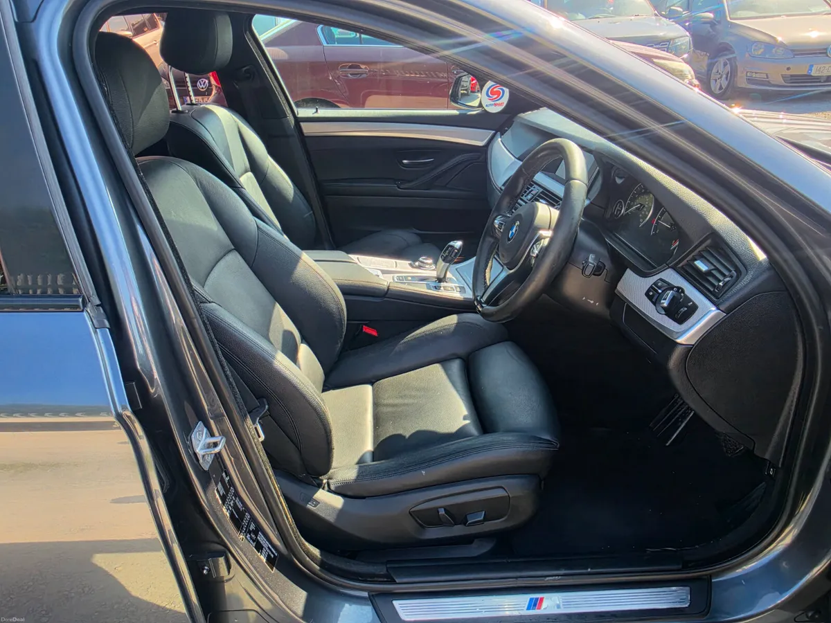 BMW 5-Series 2015 - Image 2