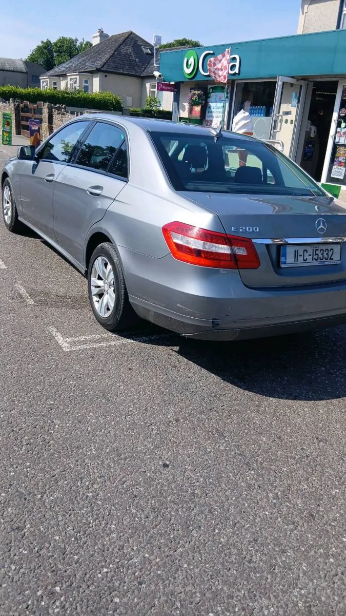 Mercedes e class - Image 3
