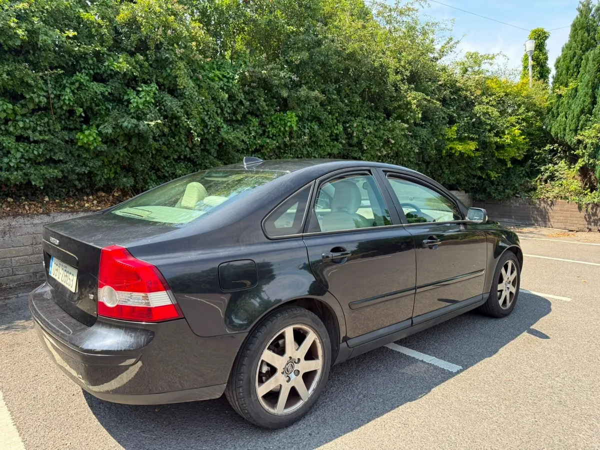 Volvo S40 - Image 3