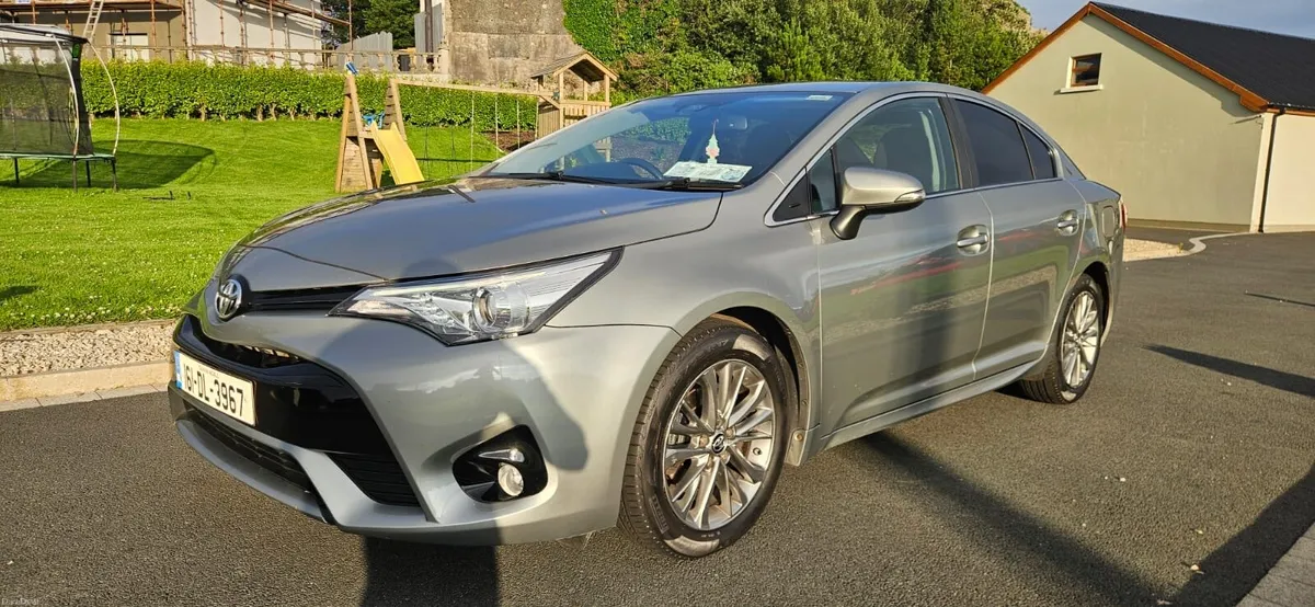 Immaculate 16 Toyota  Avensis - Image 2