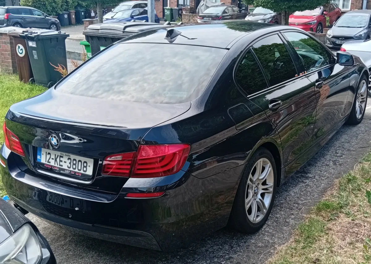 BMW 5-Series 2012 - Image 2