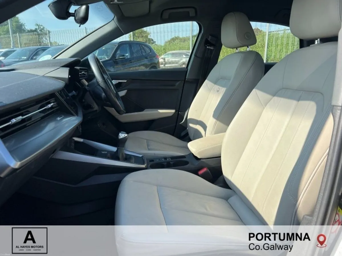 Audi A3 30 TFSI 110HP SE *LEATHER SEATS* - Image 4