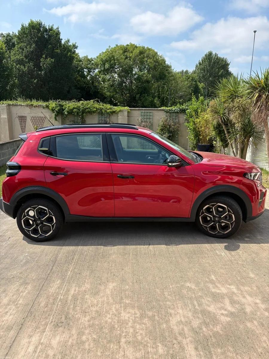 Car - Image 3