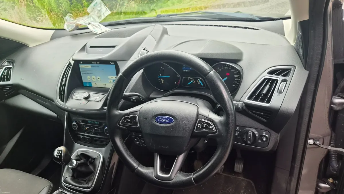 172 Ford Kuga 1.5 Tdci Titanium - Image 6